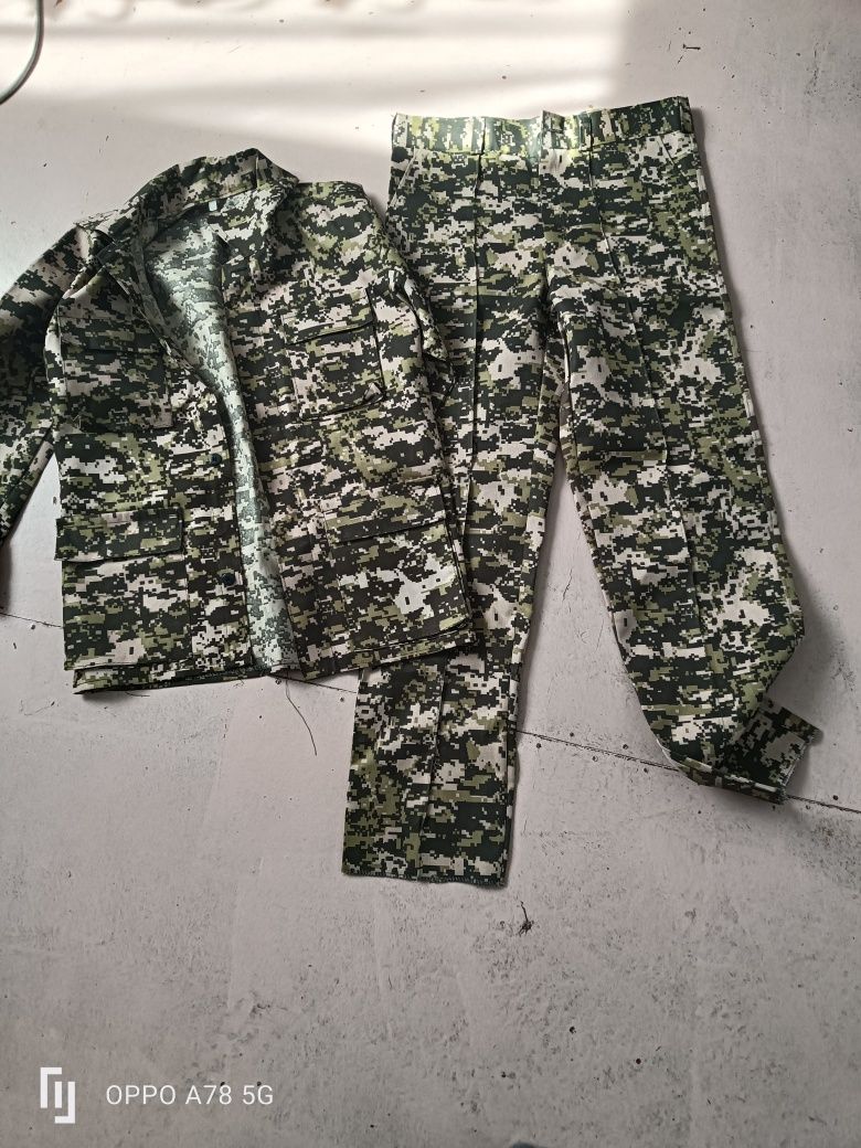 Костюм камуфляж продам