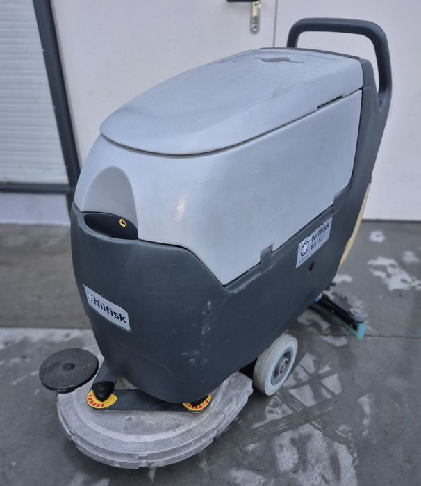 Masina de spălat pardoseli Nilfisk BA 531