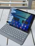 Samsung galaxy tab s3 cu tastatura tip husa