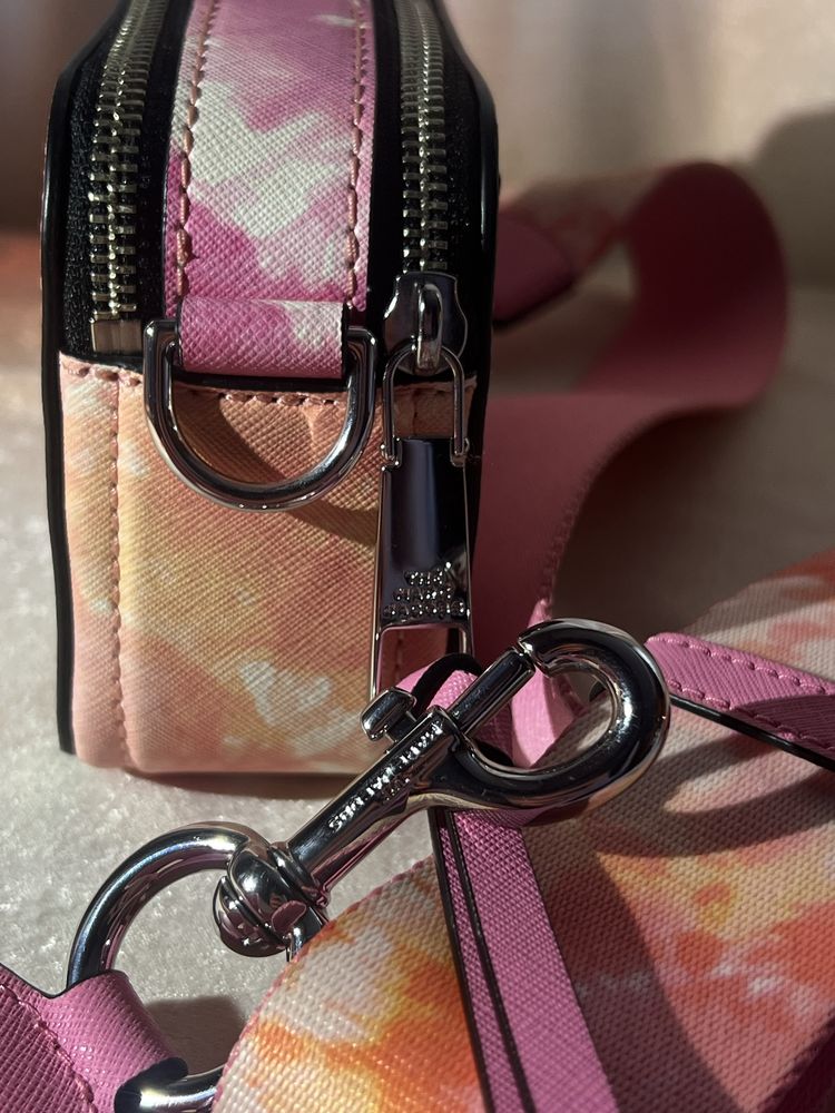 Marc Jacobs Tie Dye Snapshot