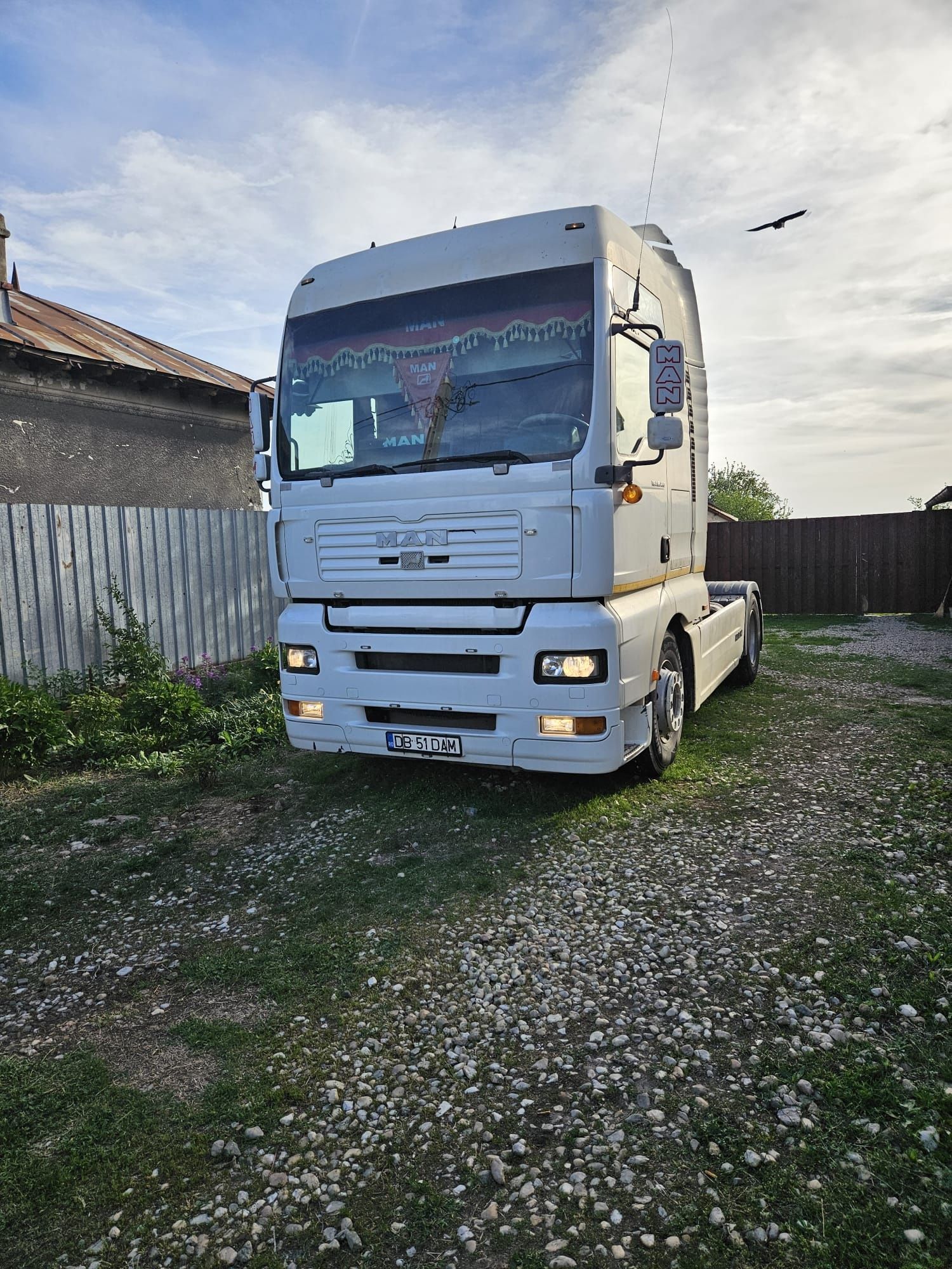 Vând man tga 410/ 2003 manual cu ambreaj pe maneta