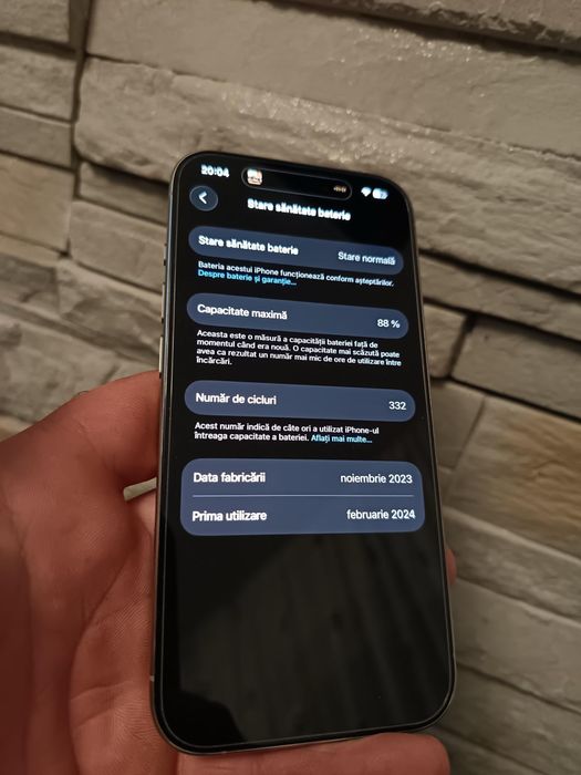 vand/schimb iphone 15 pro 256gb ca nou 10/10