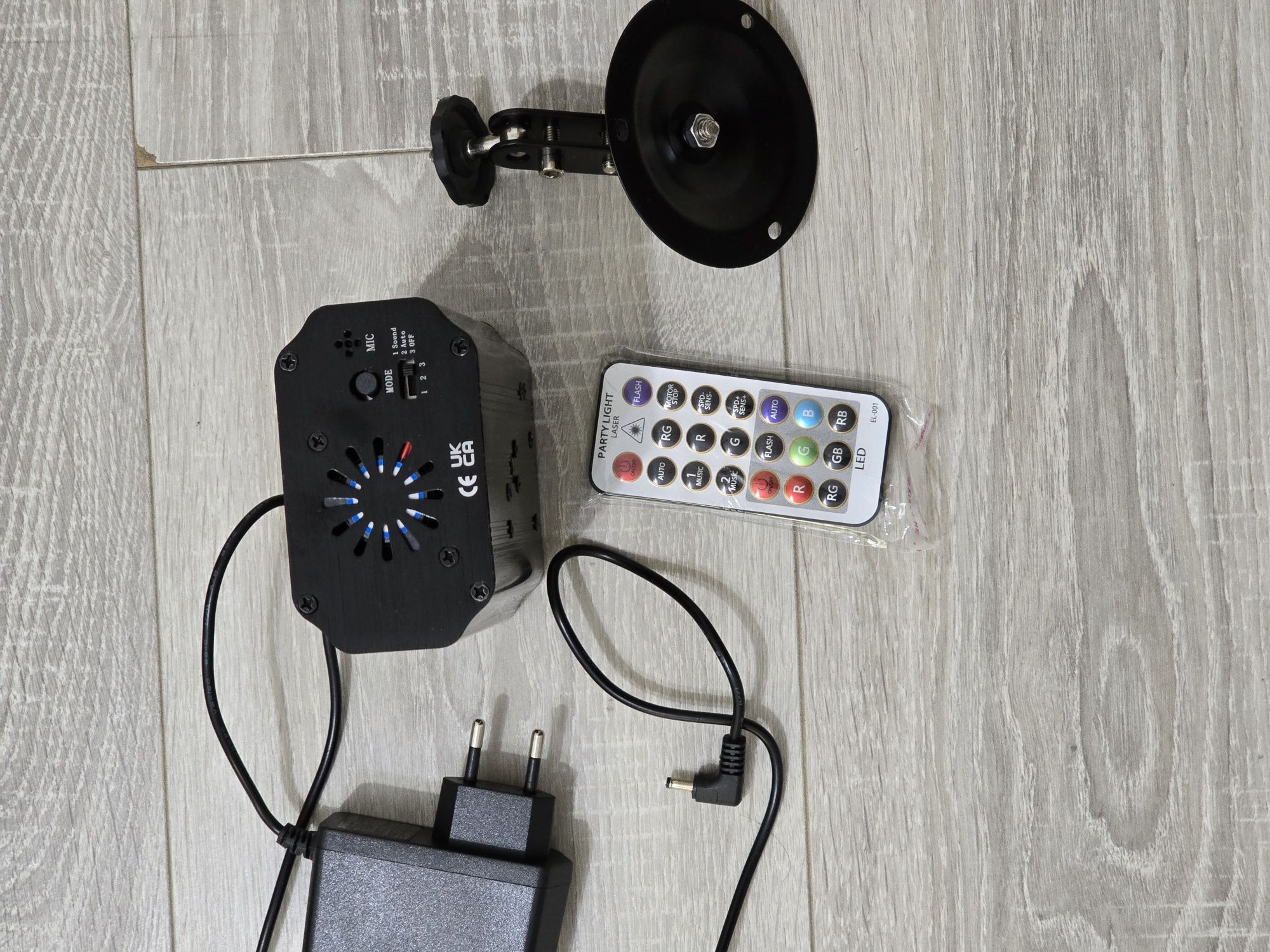 Bilă disco LED cu 6 culori, 24 modele, control prin sunet