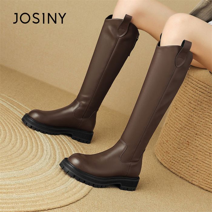 Женские сапоги коричневые