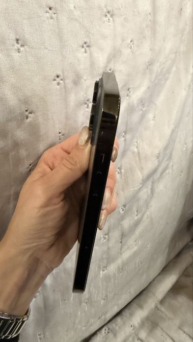 iPhone 14 Pro. Много добър.