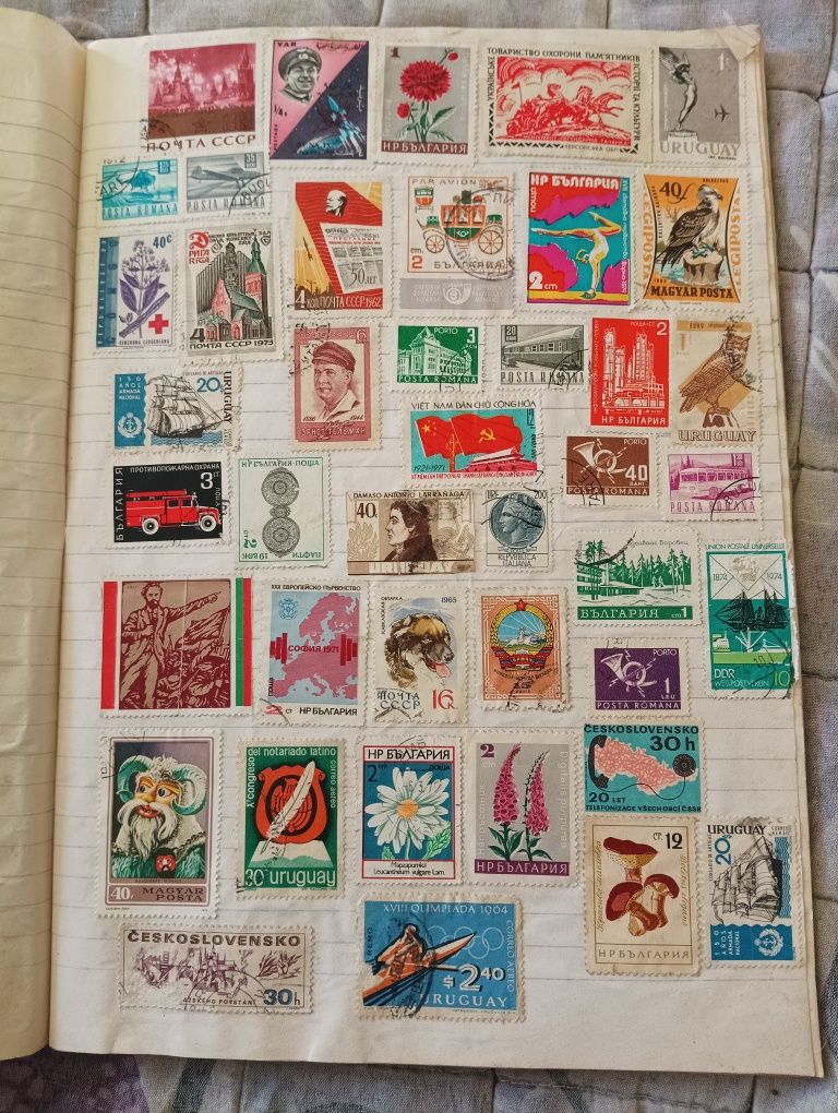 Колекция от стари пощенски марки