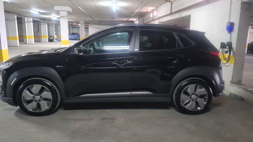 Hyundai Kona 64kw