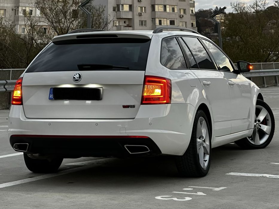 Vand/Schimb Skoda Octavia VRS ~Scaune Sport~Bi-Xenon Adaptiv~Auto H