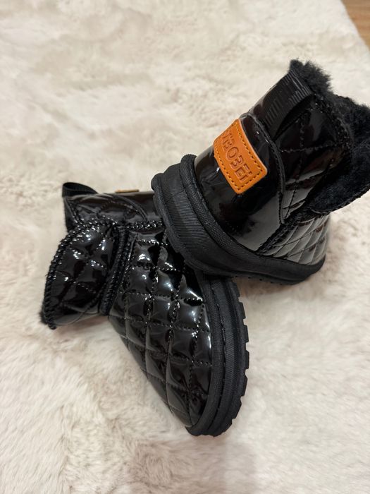 Нови детски ботуши