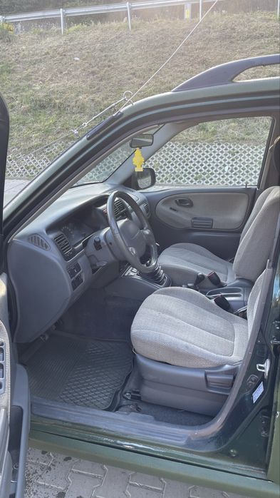 De vânzare Suzuki Grand Vitara 2.0 GPL – pregătit pentru off-road!