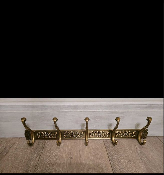 Алуминиева закачалка в бароков стил, 39см