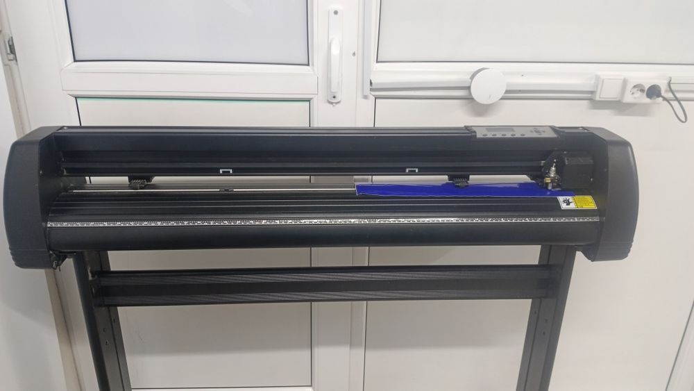 Продается плоттер
