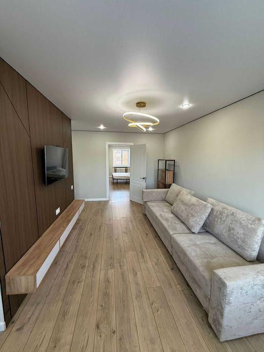 Продам 2 комнатную квартиру на УЮТЕ ВСЕ ОСТАЕТСЯ!