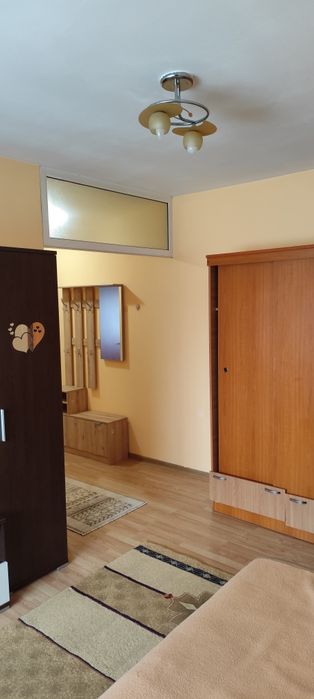 Garsoniera 40mp ,Ostroveni ,mansarda!