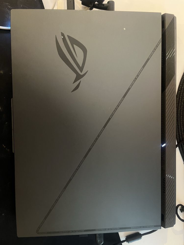 Laptop ASUS ROG Strix G16 i7 RTX 4060 Garanție Activă