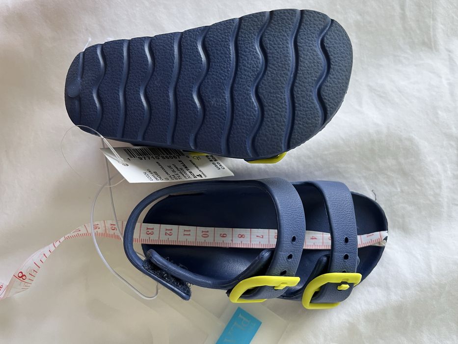 Sandalute marime 20/21