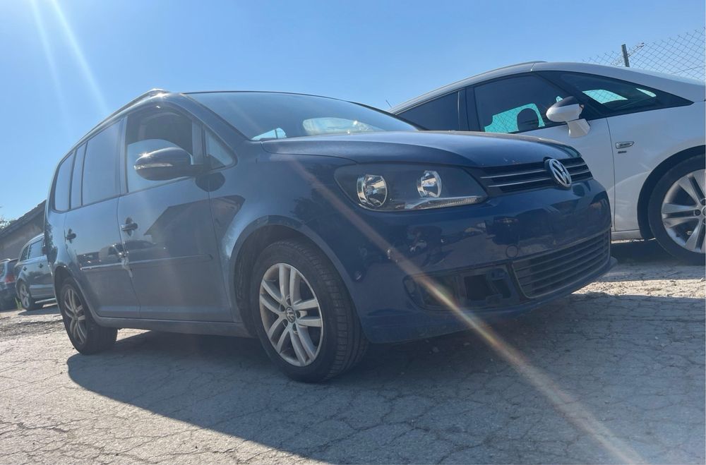 На части Vw Touran ръчка 1.6 tdi Cay 6ск Фолксваген Тоуран  джанти