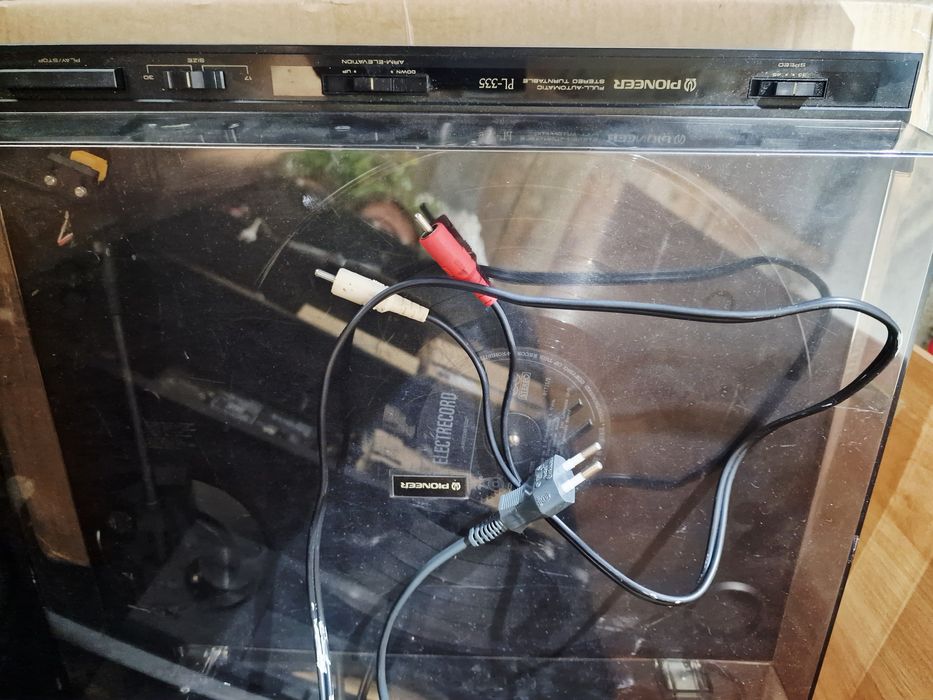 Pick -up Pioneer  PL355