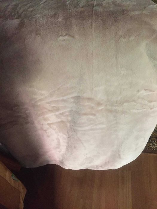 Покрывало велюр с нейлоновой подкладкой на полутороспальную кровать