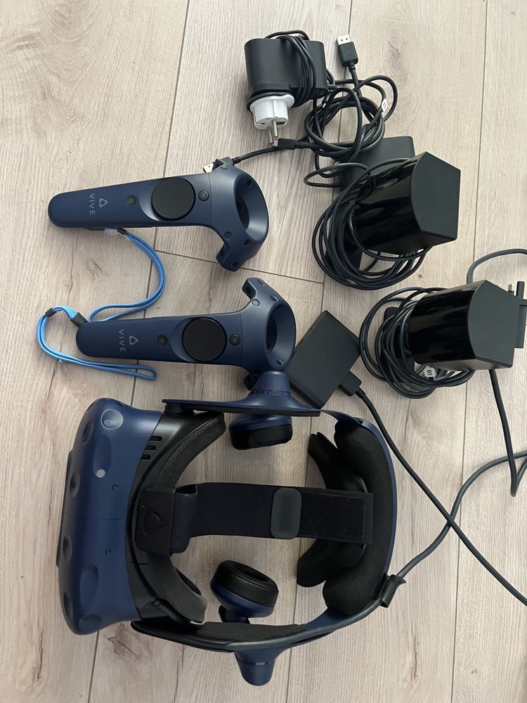 Ochelari VR HTC Vive PRO full kit