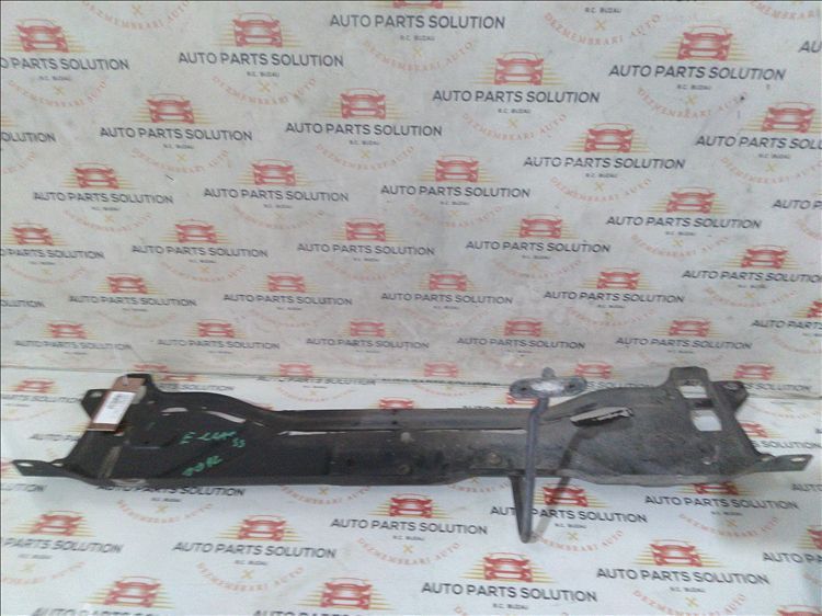 traversa superioara radiatoare mercedes e class an fabr.2011