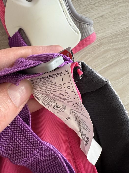 Echipament protectie marimea S pentru role sau trotineta