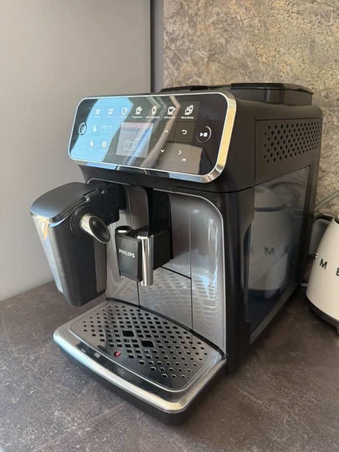 Philips 5400 LatteGo кафе машина/автомат