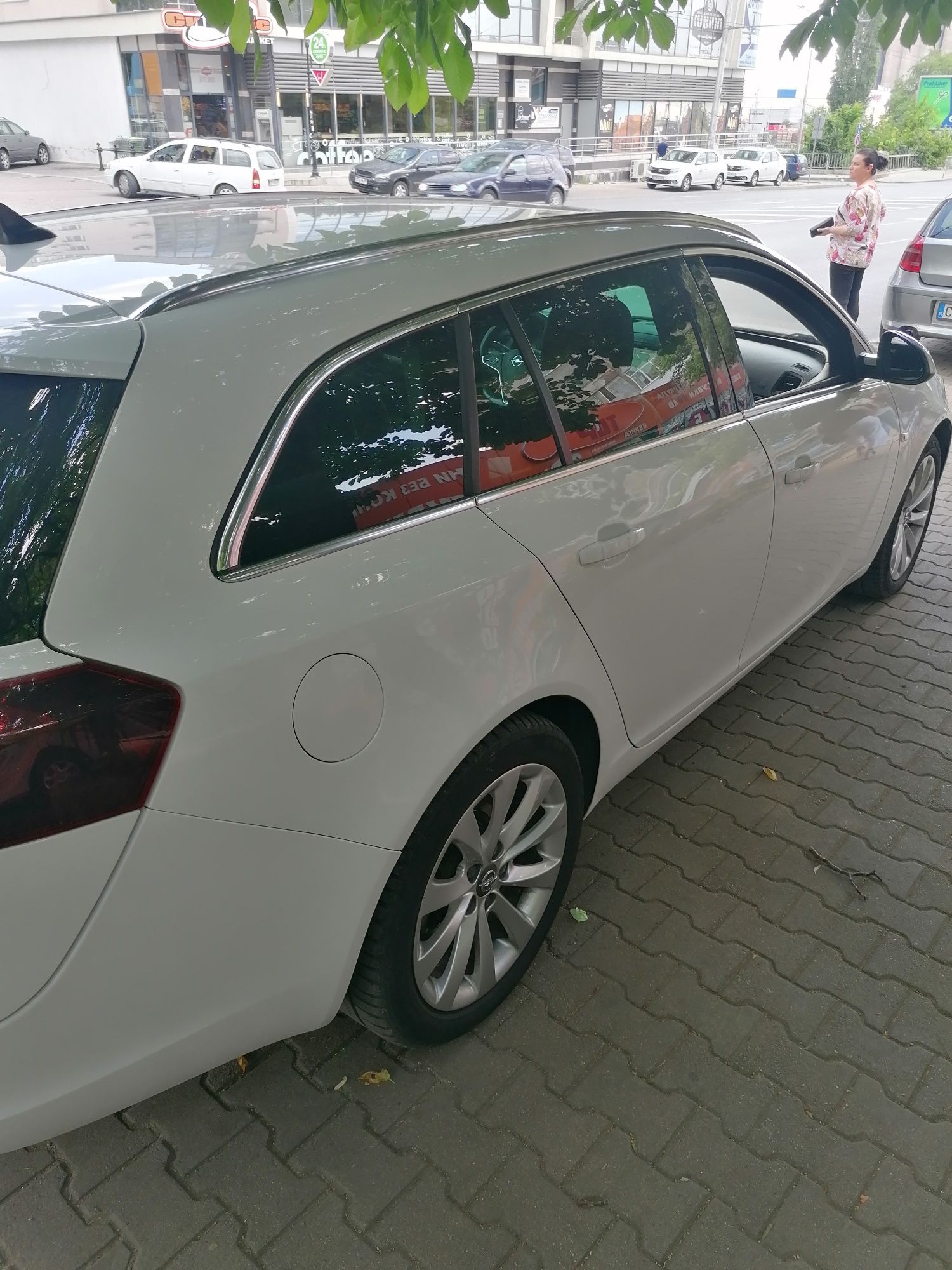 OPEL INSIGNIA 2CDTi AT 4X4 Sport Tourer 163 к. с.