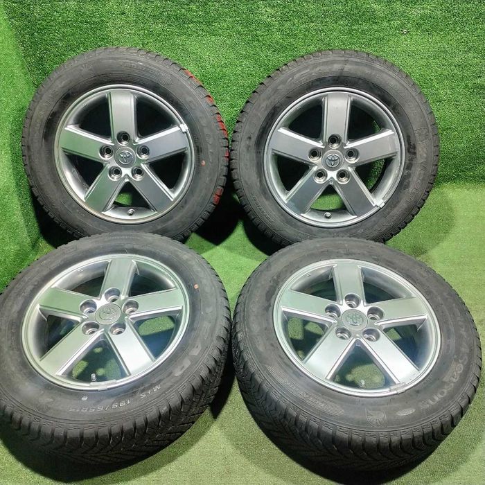 Продам Диски R15 5/114,3 с шинами Good Year всесезонка 195/65 R15