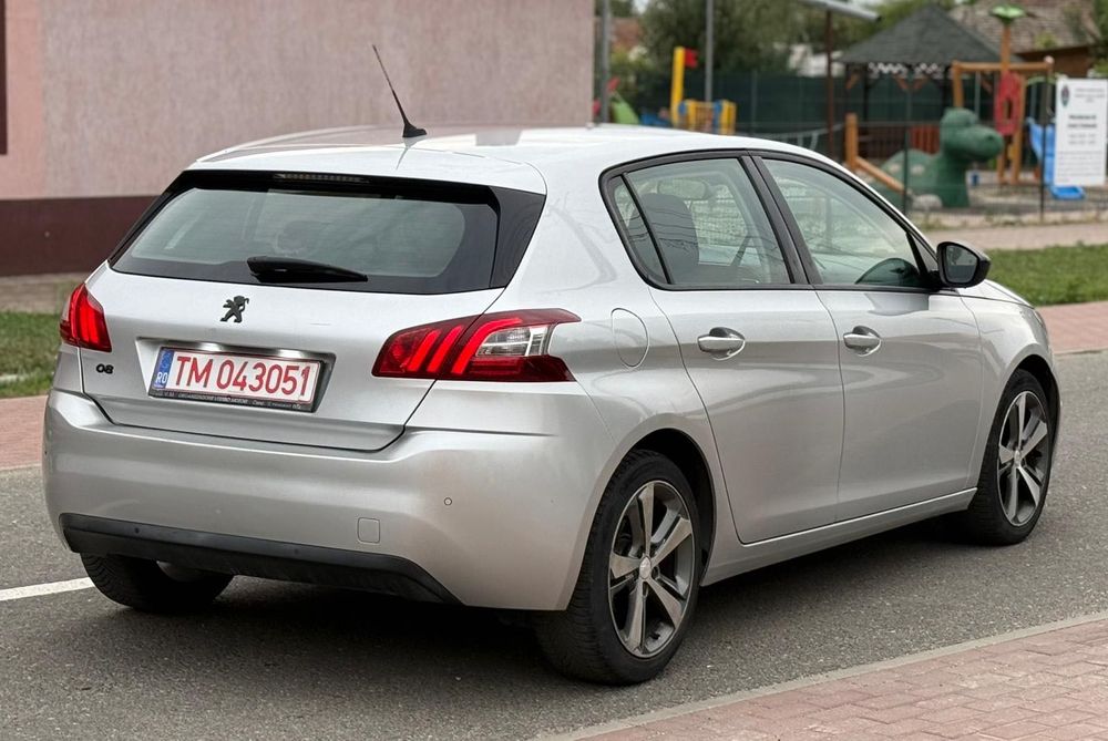 Peugeot 308 2016 1.6D 210.000KM