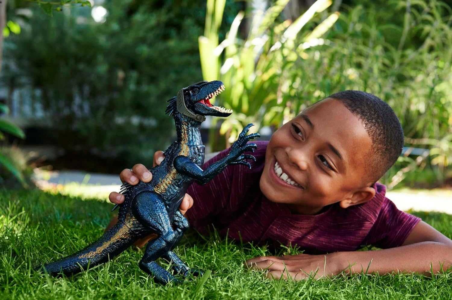 Mattel Jurassic World Track N Attack Indoraptor Подвижна фигура