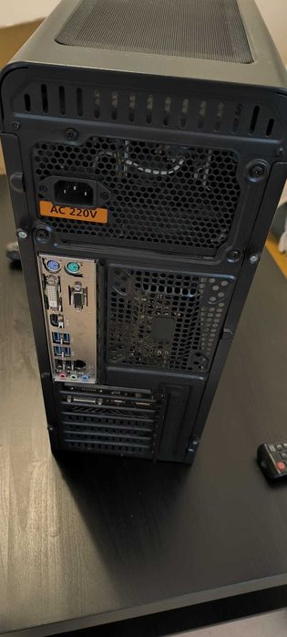 Calculator / sistem PC gaming Ryzen 5 GeForce 1050 Ti OC DDR5 fara HDD