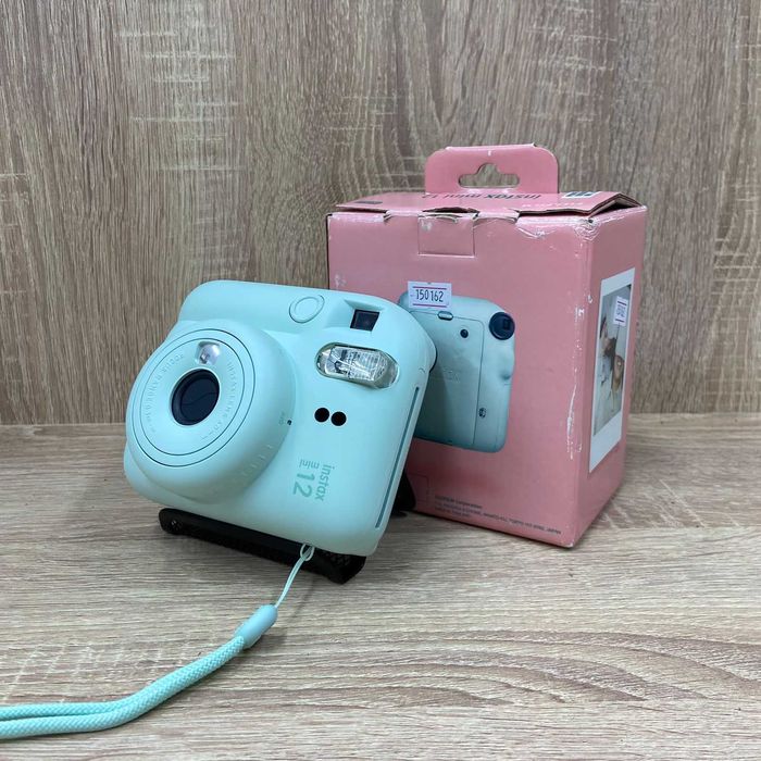Фотокамера Instax Mini 12 / sk150162