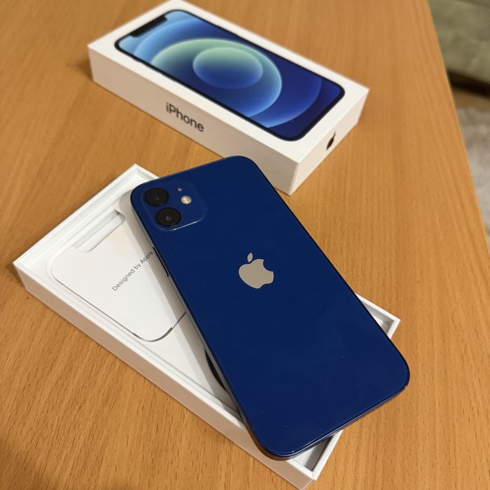 Айфон 12, в хорошем состоянии, на 128 гб.