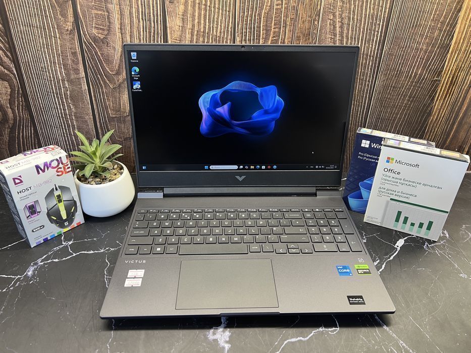 HP Victus15 RTX 4050