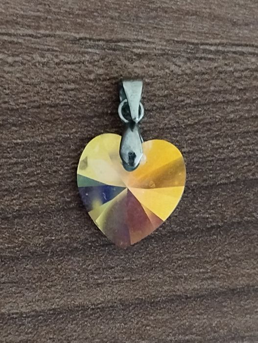 Продавам гердани, гривни, пръстени, медальони