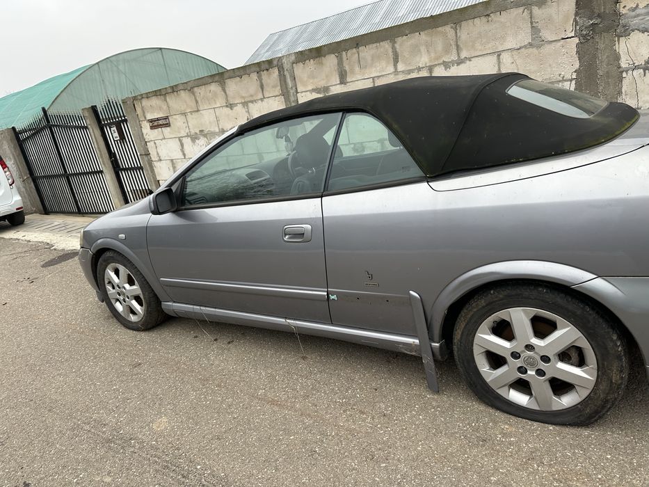 Dezmembrez opel Bertone