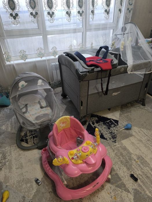 Манеж, шезлонг, ходунок