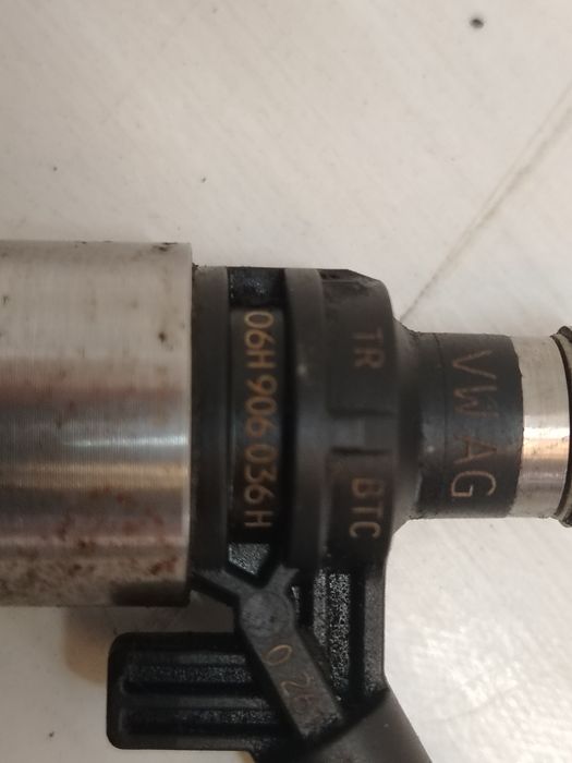 Injector injectoare 1.8 CDA CDAA TSI SUPERB PASSAT B7 GOLF 6 A3
