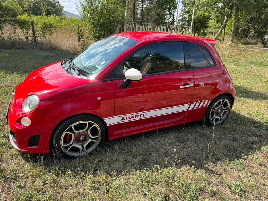 Продавам Fiat 500 Abarth
