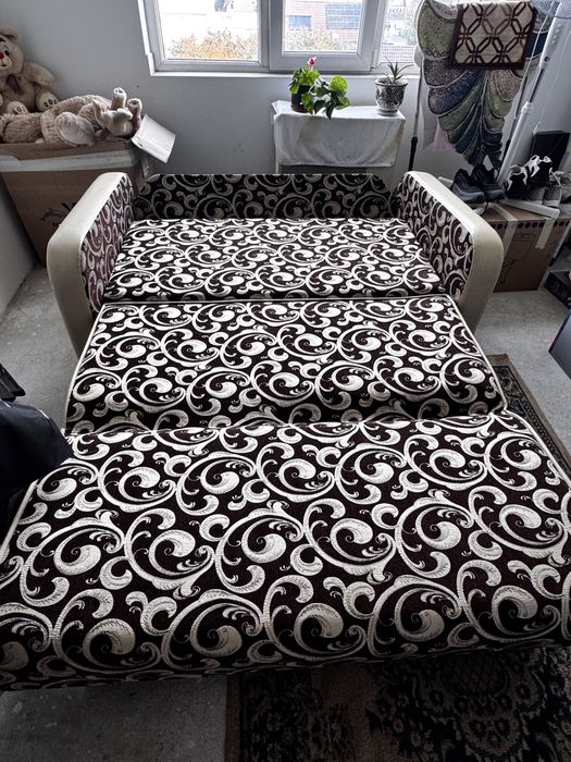Canapea extensibilă în stare bună