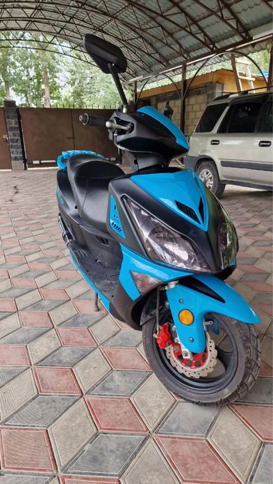Мопед Carbon 50