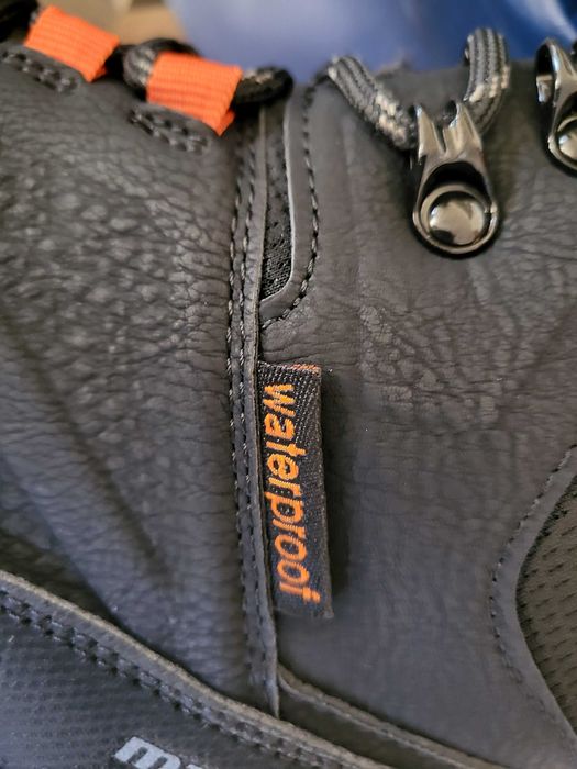 Нови мъжки боти 43 номер - Waterproof