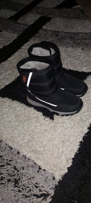 Продам сапоги дутики зимние