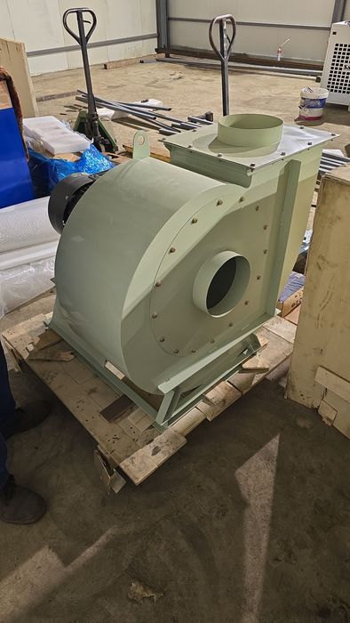 Вентилатор 15 kw 15000 m3 тип охлюв