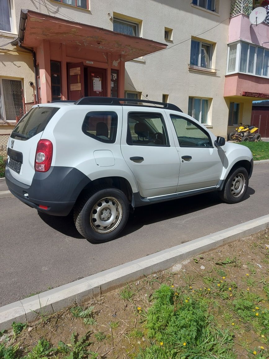 Dacia Duster benzina