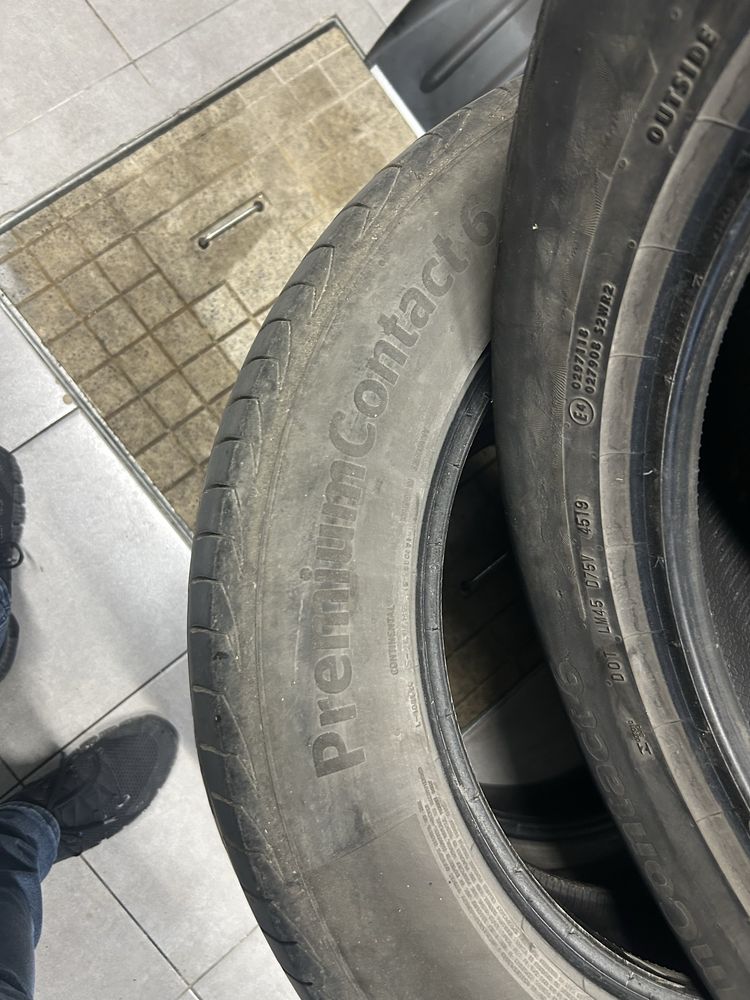 235/60/R18 Continental premium contact 6