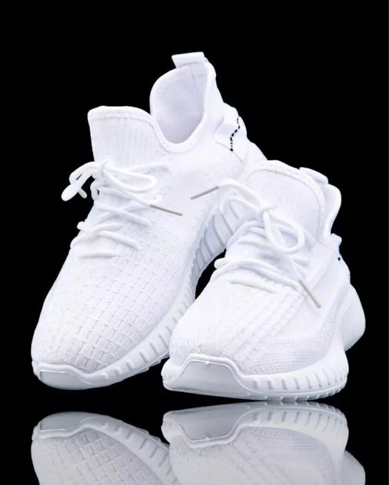 Белые кроссовки кеды  женские новые