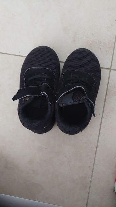 Încălțări sport Nike, marimea 23.5