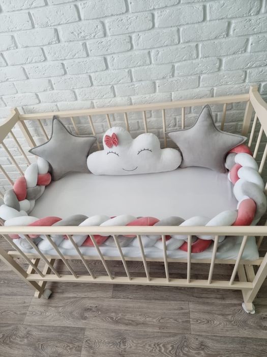 Бортик косичка в кроватку